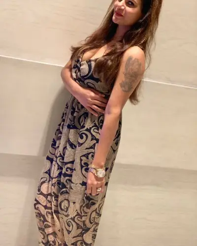 Nandura Escort